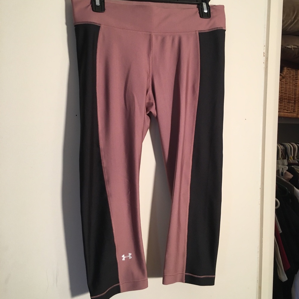 Under Armour Capri Compression Heatgear Yoga Pants